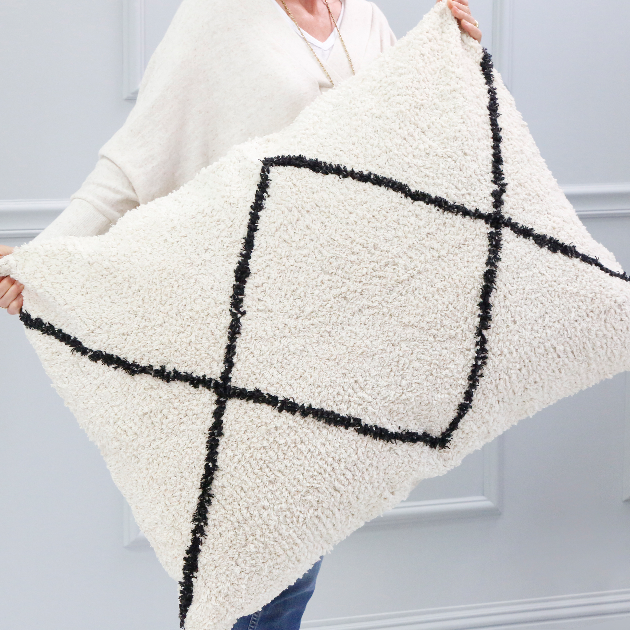 Freddie Hand Woven Big Pillow 28" X 36" With Insert