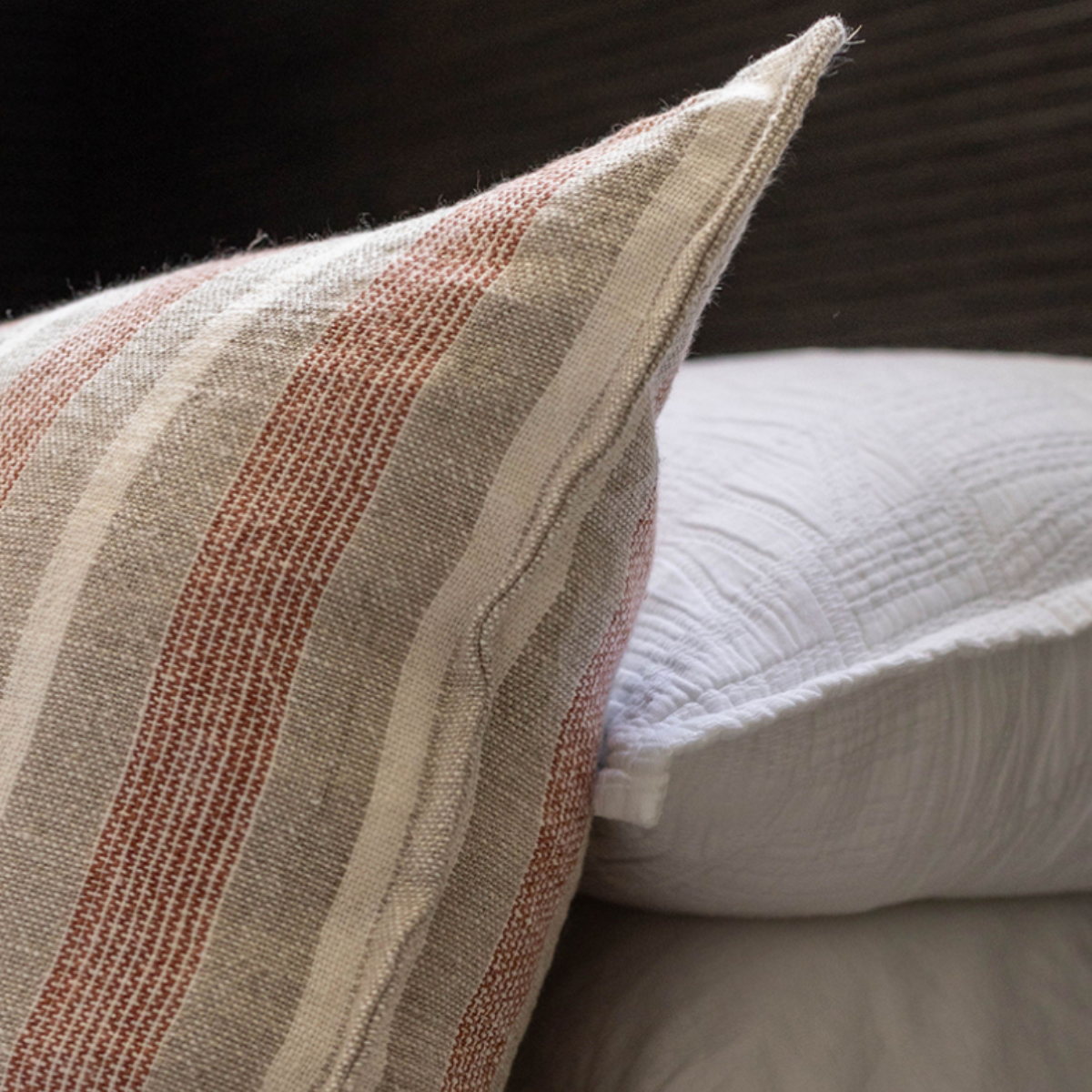 Montecito Big Pillow 28" X 36" With Insert