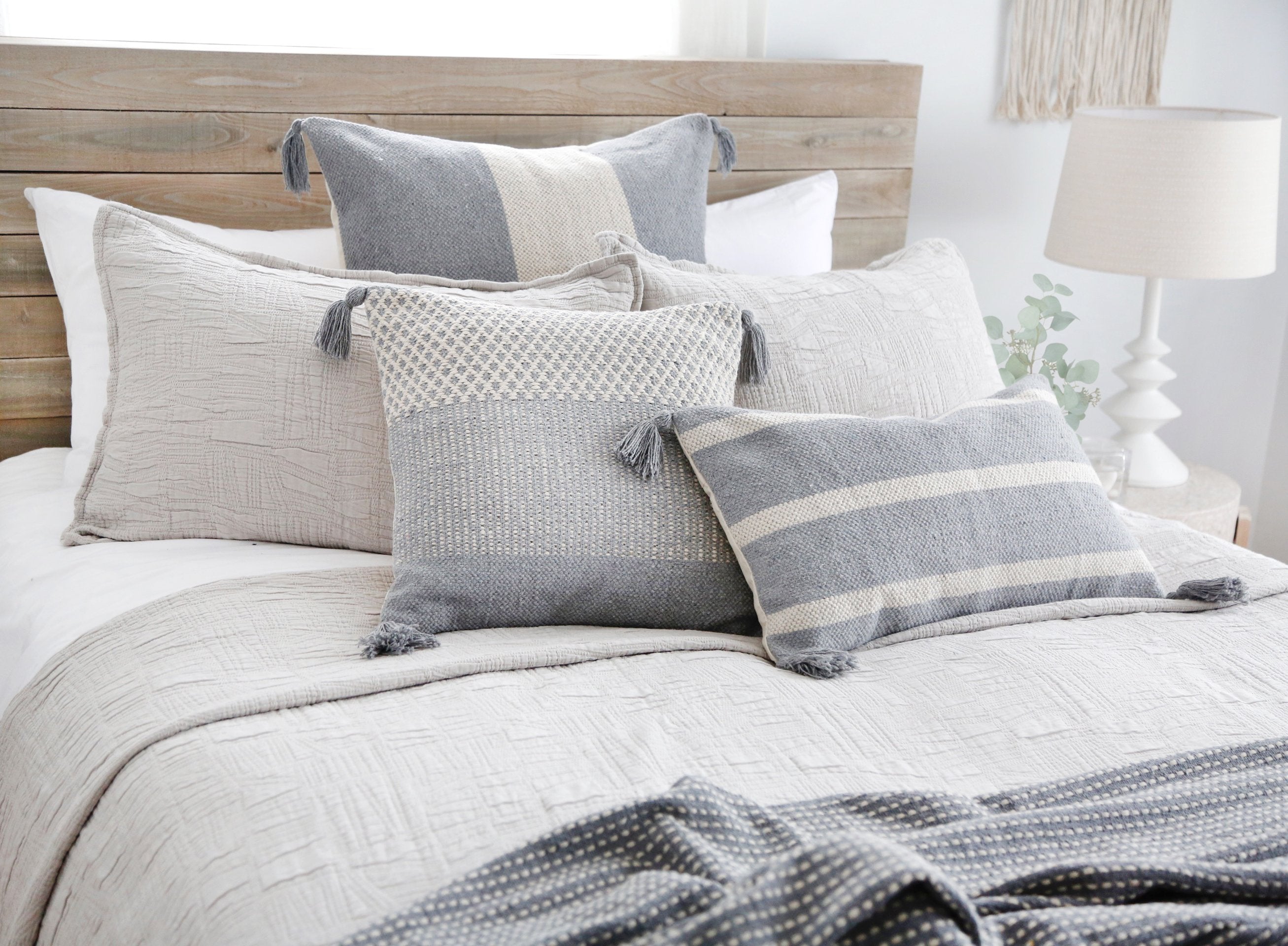 ACCESSORIZE YOUR HOME-Pom Pom at Home