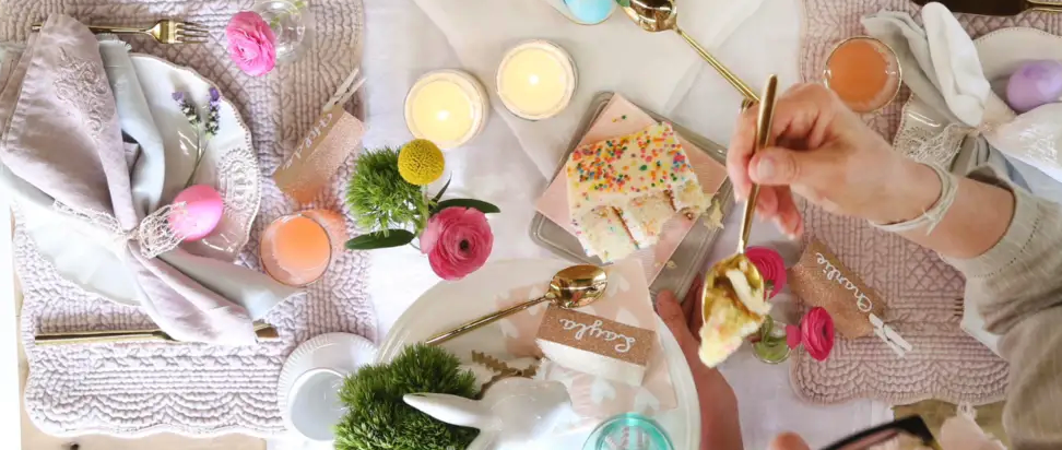 Pom Pom at Home's Easter Tablescape!