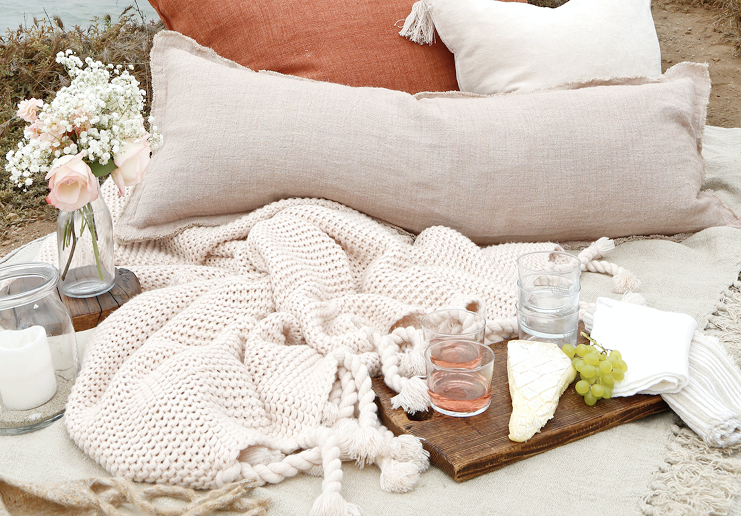 Picnic Essentials-Pom Pom at Home