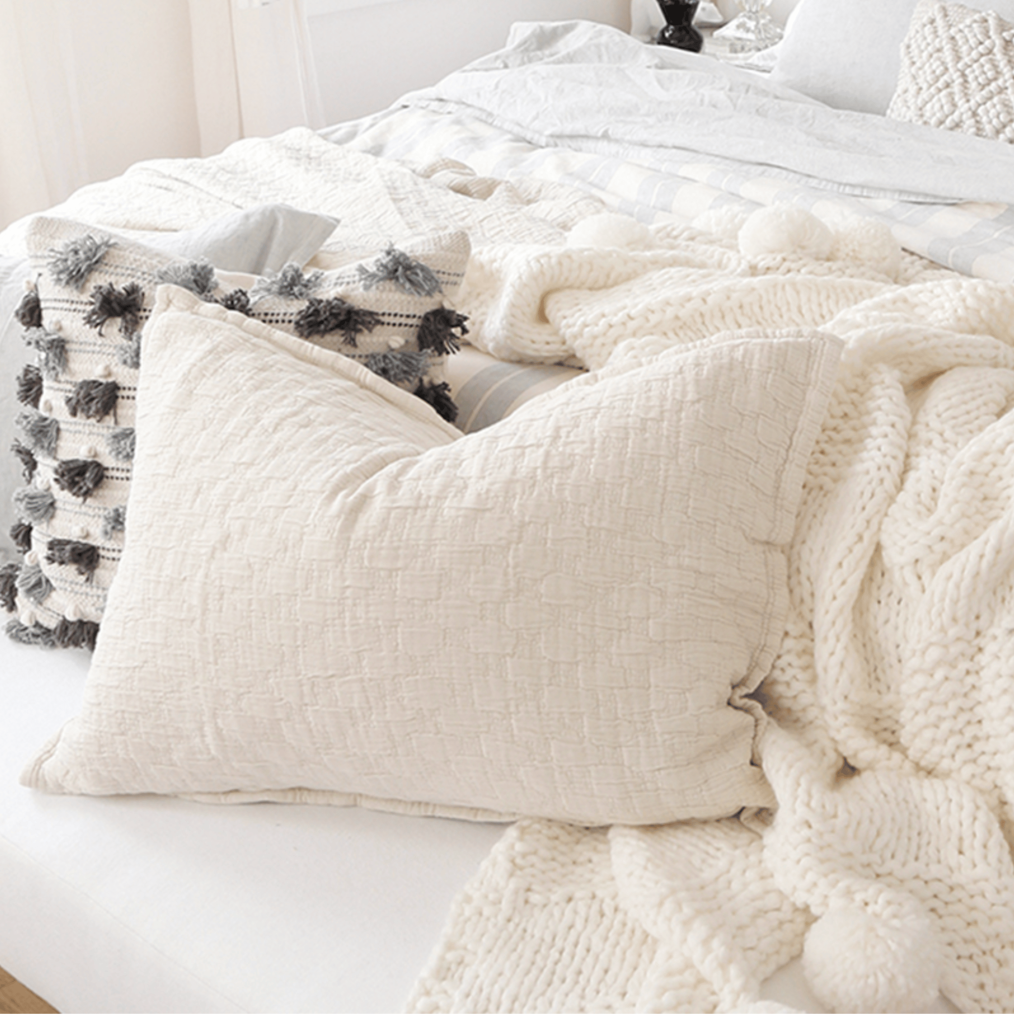 ojai matelasse collection - 4 colors - coverlet - pom pom at home