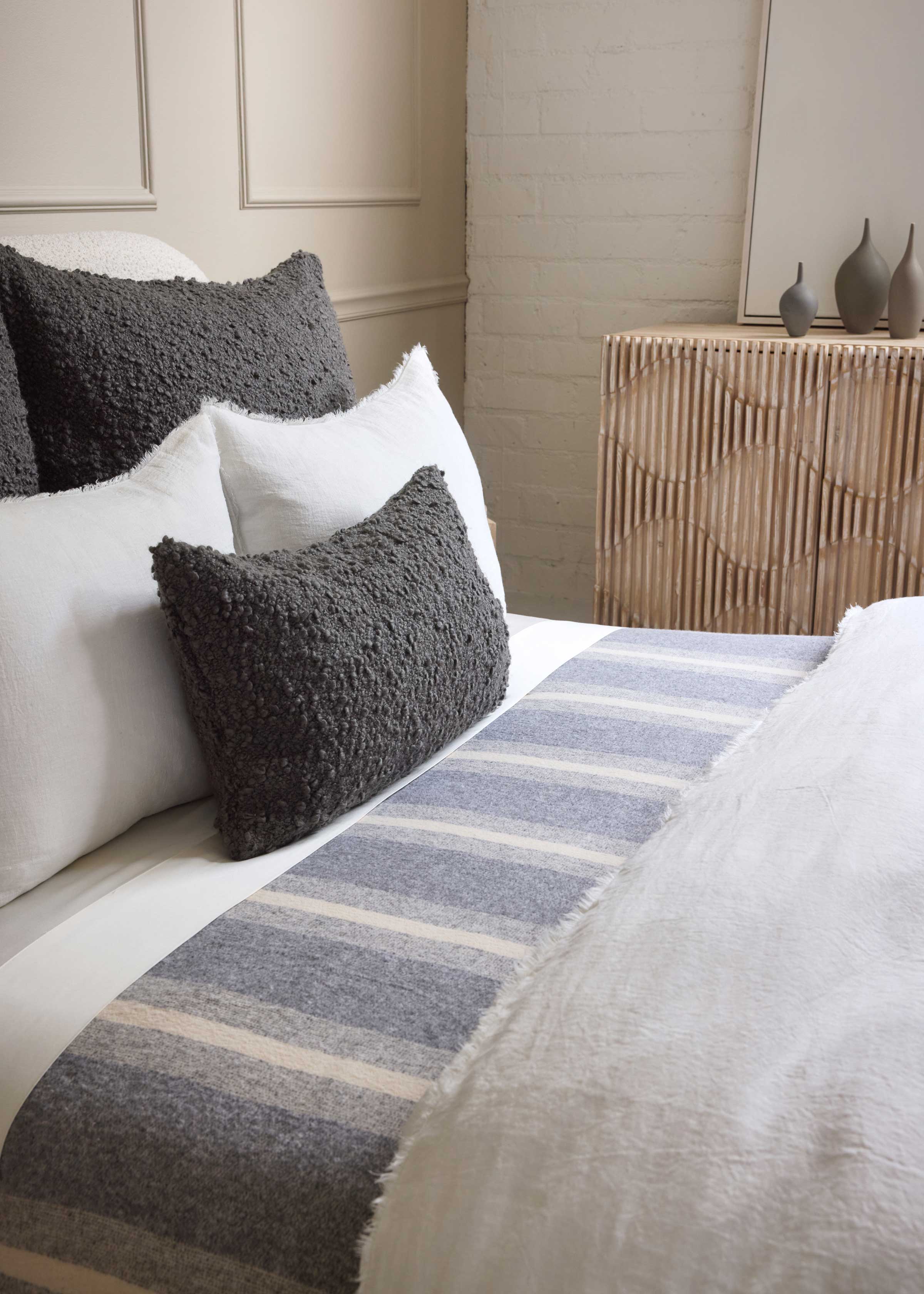 Murphy 14&quot; X 24&quot; Pillow With Insert -  5 colors
