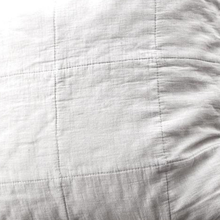 Antwerp Swatch-Natural-Pom Pom at Home