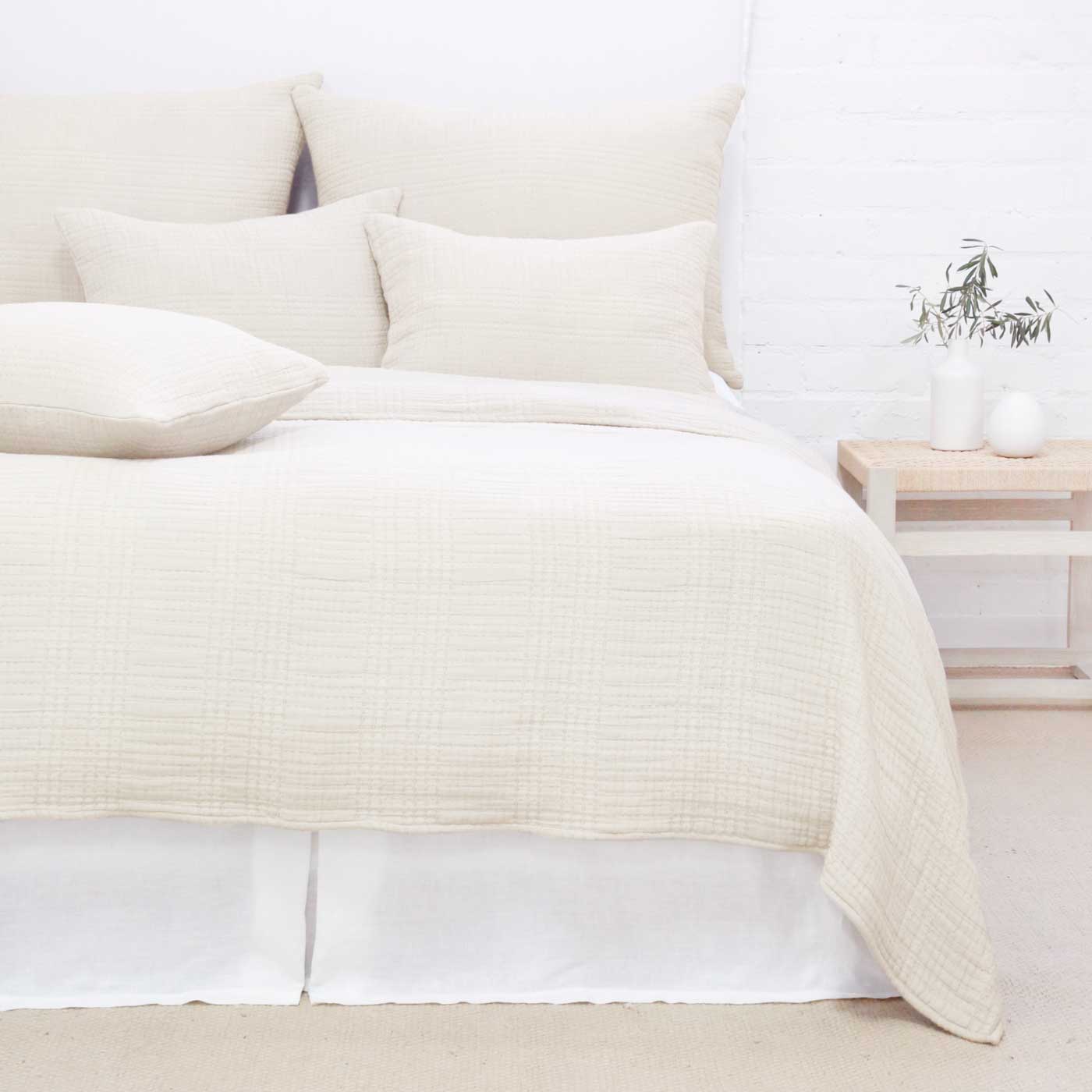 arrowhead - cream color - duvet set - pom pom at home