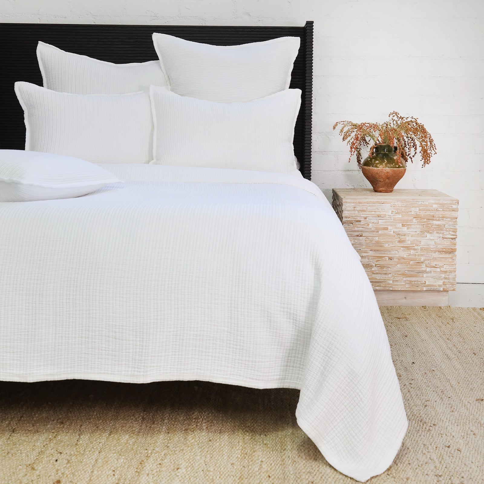 chatham matelasse collection - white color - coverlet - pom pom at home